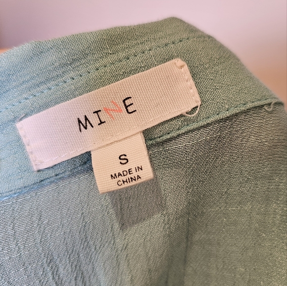 Mine teal sleeveless button down front tie fitted shirt top size S US - Picture 8 of 10